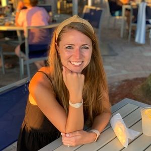 Meet your Posher, Kim